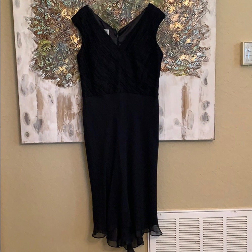 Robbie B black Hilo cocktail dress